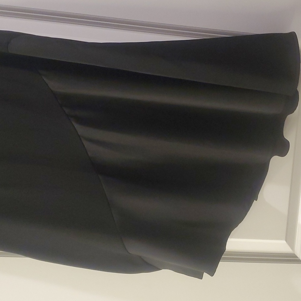 Skirt - Picture 3 of 5